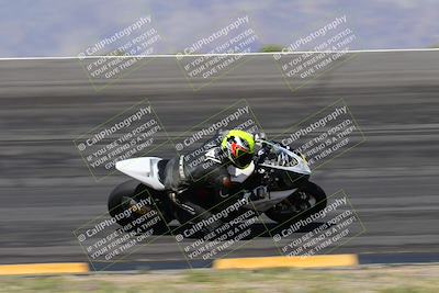 media/Apr-05-2024-Apex Assassins-CVMA Friday Practice (Fri) [[ee2ef04f2b]]/3-Racer 2/Session 3 (Bowl Speed Pans)/